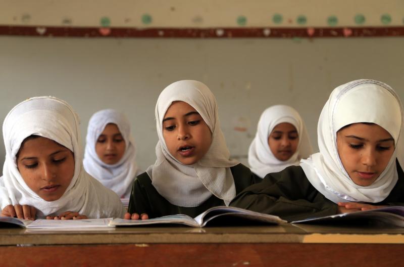 Mädchenklasse in Sanaa